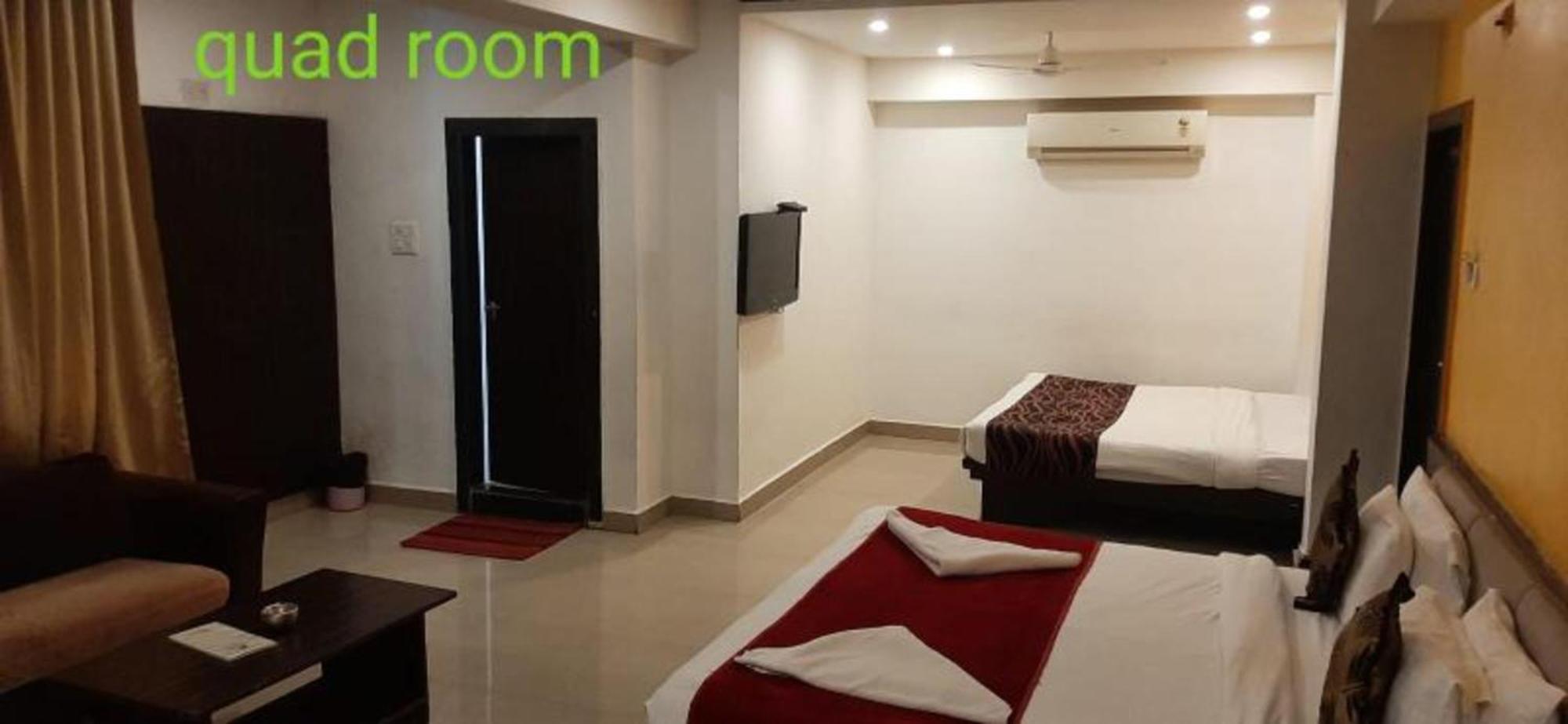 Hotel Balaji Central Ratlam Экстерьер фото