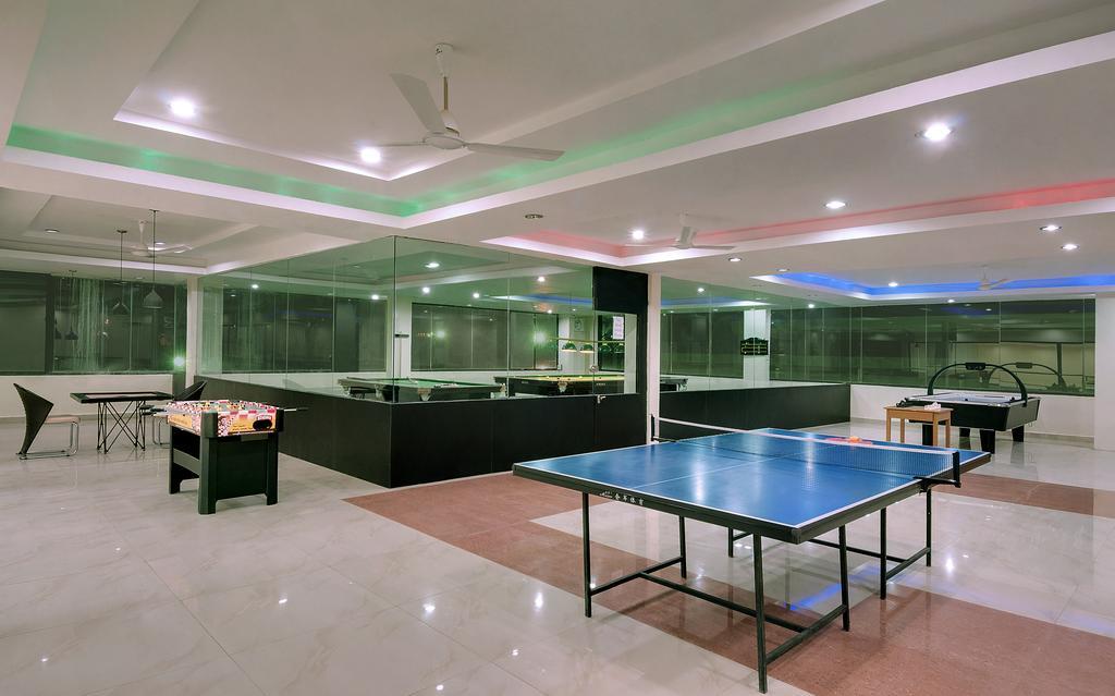 Hotel Balaji Central Ratlam Экстерьер фото